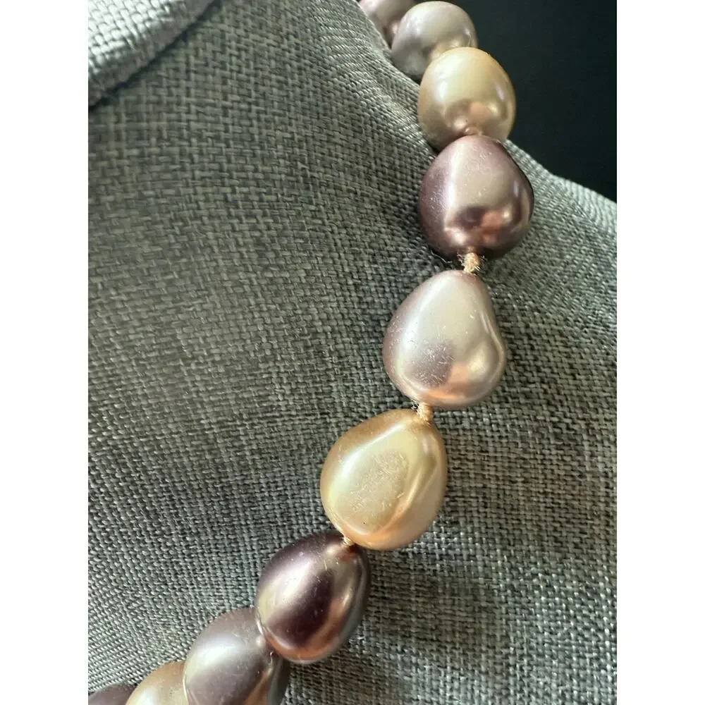 Vintage Chunky Faux Pearl Bead Choker Collar Necklace Beige 19” Cocktail Wedding